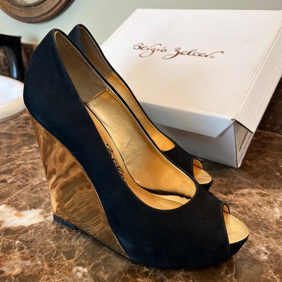 Sergio Zelcer Open Toe Black Velvet Wedge with Red Sole - Picture 6 of 10